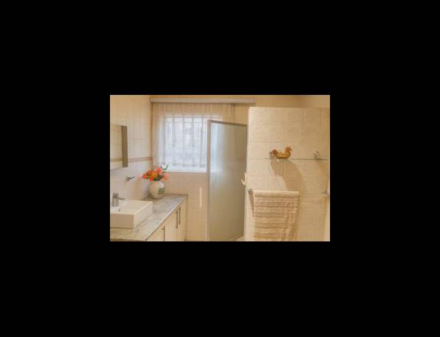 3 BEDROOM HOUSE FOR SALE IN CLAYVILLE